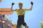 Sepp Kuss corona la etapa reina del Giro y entra al club de las tres grandes Sepp Kuss corona la etapa reina del Giro y entra al club de las tres grandes