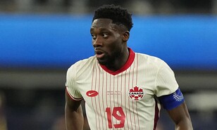Alphonso Davies entra en la lista de Canad&aacute; para el Mundial 2026