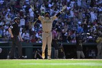 VIDEO | Fernando Tatis Jr. la saca dos veces y le roba un grand slam a Francisco Lindor VIDEO | Fernando Tatis Jr. la saca dos veces y le roba un grand slam a Francisco Lindor