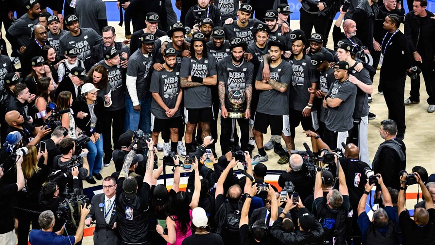 Calendario de la final de la NBA, Knicks jugarán el 3 de junio en San Antonio para el primer juego Calendario de la final de la NBA, Knicks jugarán el 3 de junio en San Antonio para el primer juego