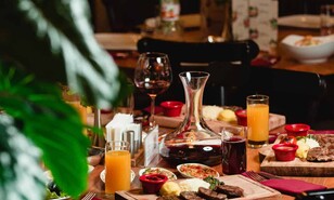 Una gu&iacute;a gastron&oacute;mica para ofrecer a mam&aacute; lo mejor de lo nuestro