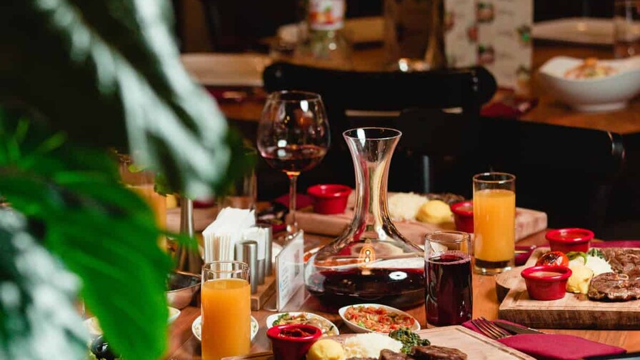 Una guía gastronómica para ofrecer a mamá lo mejor de lo nuestro Una guía gastronómica para ofrecer a mamá lo mejor de lo nuestro