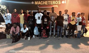 El Ej&eacute;rcito intercepta una yipeta con 17 haitianos indocumentados en Santiago Rodr&iacute;guez