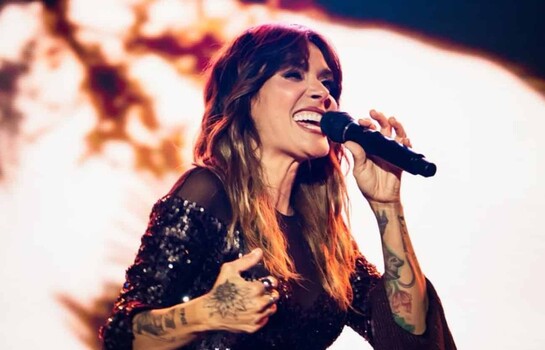 Agencia EFE destaca actuaci&oacute;n de Kany Garc&iacute;a en Santo Domingo
