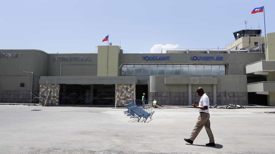 República Dominicana y Haití reanudan transporte aéreo sin vuelos confirmados República Dominicana y Haití reanudan transporte aéreo sin vuelos confirmados