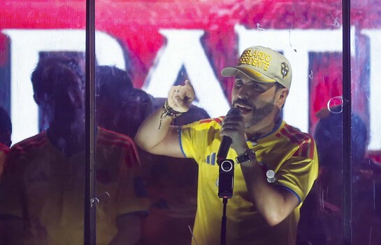Un ultraderechista pone en aprietos a la izquierda para el balotaje en Colombia