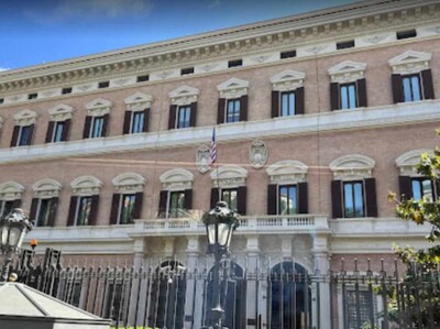 Investigan posible explotación laboral en consulado de EE.UU. en Milán