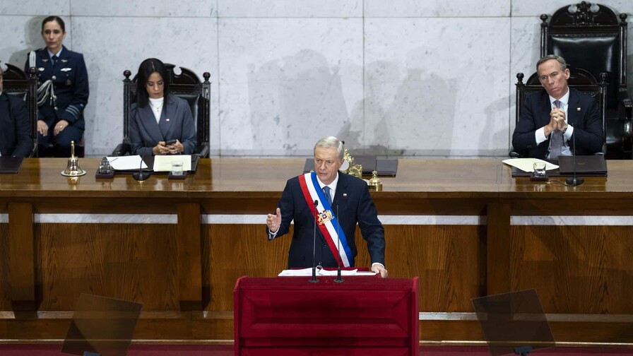 Kast dice que su política de austeridad causará dolor, pero no habrá recortes sociales Kast dice que su política de austeridad causará dolor, pero no habrá recortes sociales