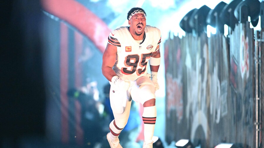 Los Rams sacuden la NFL con fichaje de Garrett y los Eagles traspasan a Brown Los Rams sacuden la NFL con fichaje de Garrett y los Eagles traspasan a Brown