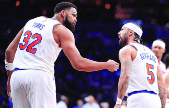 Los Knicks esperan cerrar la serie esta noche y ganar su primer t&iacute;tulo en 53 a&ntilde;os