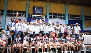 Mejoramiento Social conquista t&iacute;tulo del Torneo Interbarrial de Baloncesto de Miderec