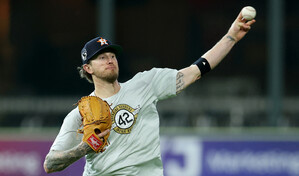 Josh Hader es activado por los Astros de Houston