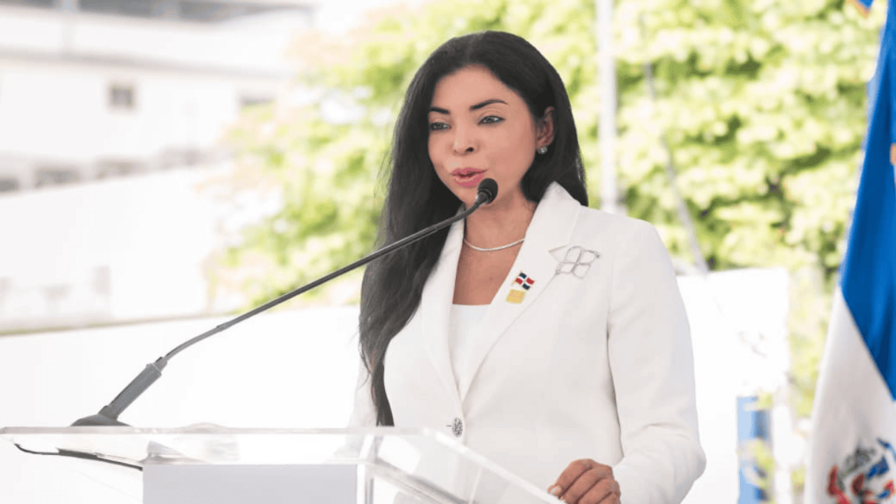 Yeni Berenice sobre no ha lugar a exministros: "La decisión contiene falencias elementales Yeni Berenice sobre no ha lugar a exministros: "La decisión contiene falencias elementales