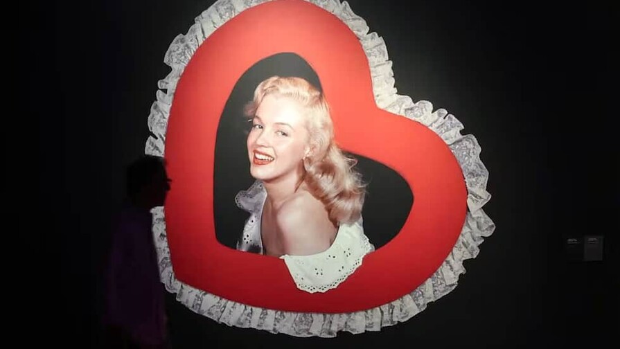 Rosas, pastel y cine: Hollywood celebra el legado de Marilyn Monroe Rosas, pastel y cine: Hollywood celebra el legado de Marilyn Monroe