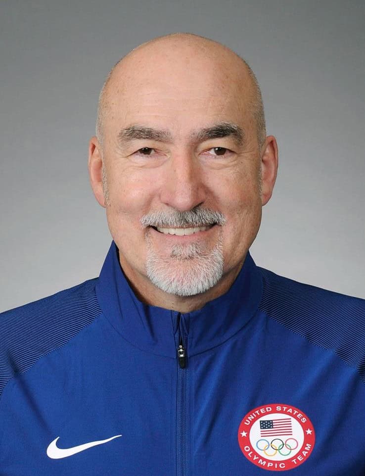 Ex entrenador olímpico de EE .UU. trabajará con esgrimistas dominicanos rumbo a Santo Domingo 2026 Ex entrenador olímpico de EE .UU. trabajará con esgrimistas dominicanos rumbo a Santo Domingo 2026