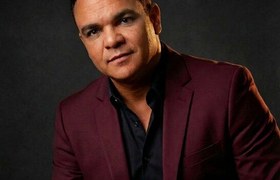 Nelson Nelson estrena el videoclip de "Duele" en medio de su ascenso en la bachata dominicana