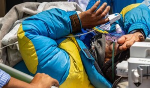 Su esposa ya lo daba por muerto: gu&iacute;a sobrevive seis d&iacute;as perdido en el Everest
