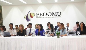Alcaldes acuerdan impulsar el ordenamiento territorial en los municipios