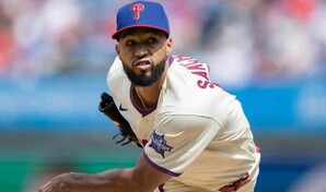 Racha de Cristopher S&aacute;nchez qued&oacute; en 50.2 innings en blanco, la mejor para un zurdo