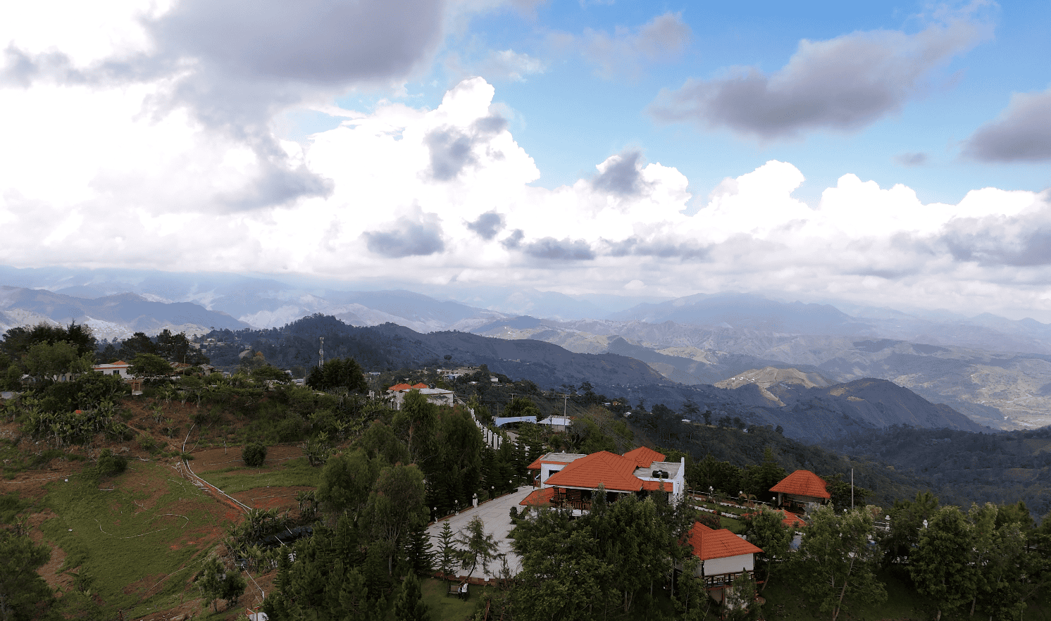 Vistas panor&aacute;mica de Los Fr&iacute;os, en la Cordillera Central. 