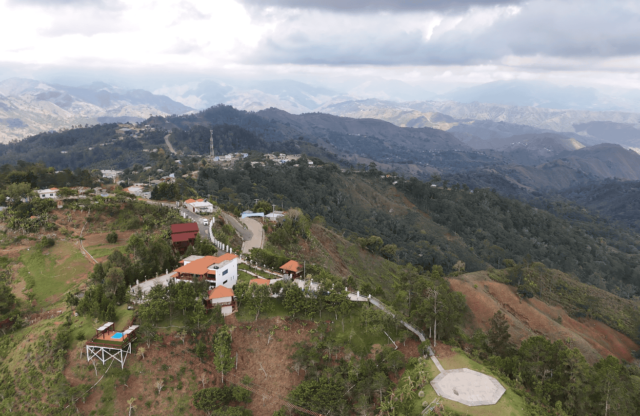 Vistas panor&aacute;mica de Los Fr&iacute;os, en la Cordillera Central. 