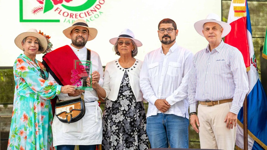 Inauguran la 15.&ordf; edici&oacute;n del Festival de las Flores de Jarabacoa con el auspicio del Mitur