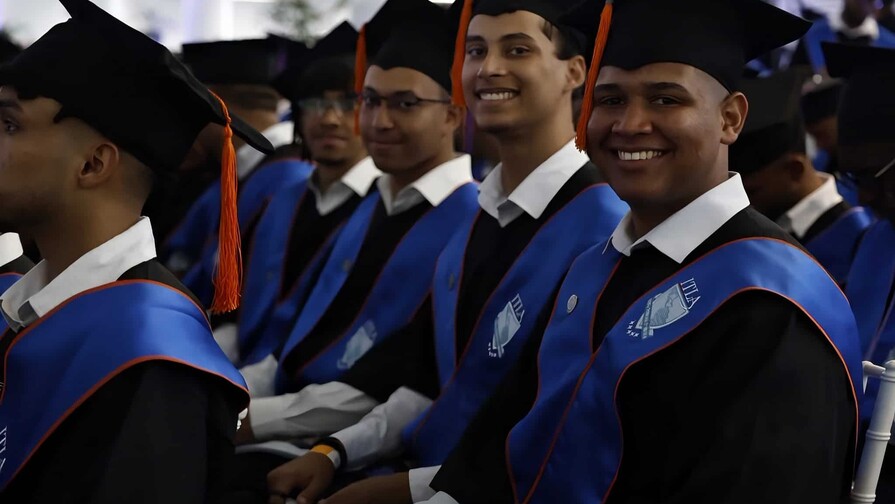 El ITLA gradúa a 642 nuevos profesionales en tecnología e innovación