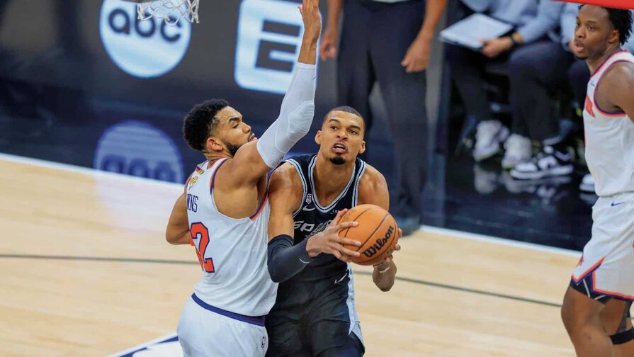 Karl Towns y los Knicks intentan golpear otra vez y Spurs cambiar la historia; 2do round esta noche