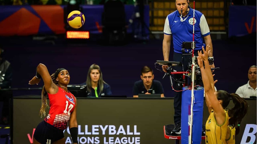 Brasil supera 3-1 a las Reinas del Caribe en la Liga de Naciones