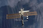 La NASA prepara a la tripulaci&oacute;n de la EEI para una posible evacuaci&oacute;n ante una fuga de aire