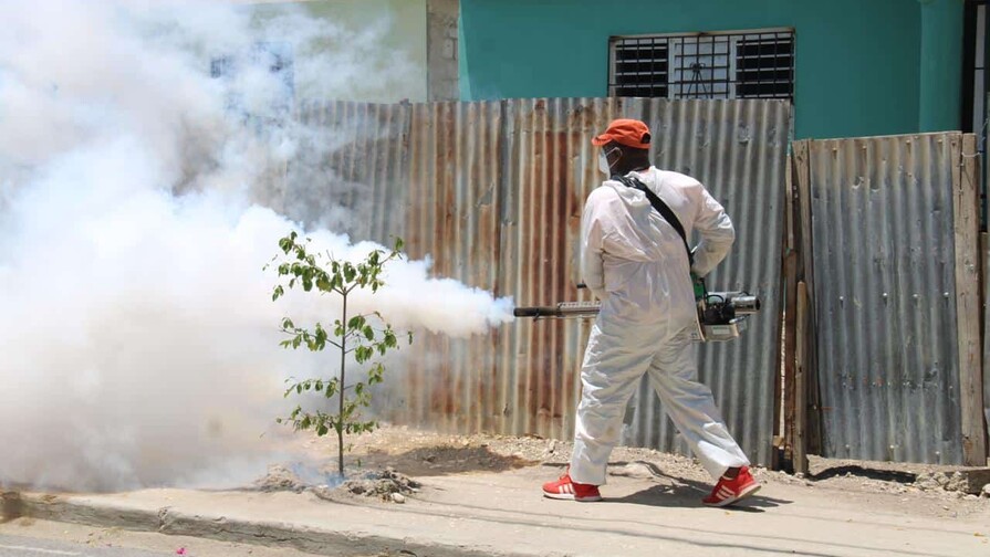 Salud P&uacute;blica reporta baja en dengue y malaria, pero aumento de casos de leptospirosis