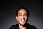 El cantautor dominicano Yasser Tejeda llega a Netflix en una pel&iacute;cula de Jennifer L&oacute;pez