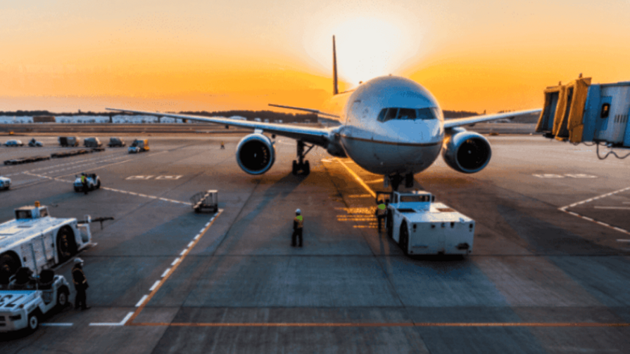 Más de la mitad de los vuelos en América Latina opera en aeropuertos congestionados Más de la mitad de los vuelos en América Latina opera en aeropuertos congestionados
