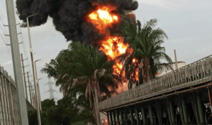 Un incendio afecta una central t&eacute;rmica en Ecuador
