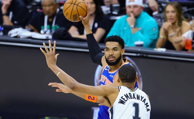 Los Knicks ganan 105-104 a Spurs y avanzan 2-0 en la final de la NBA; Towns anota 21 puntos