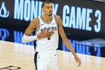 Entre récords y tropiezos: los primeros playoffs de Wembanyama acaban en desilusión Entre récords y tropiezos: los primeros playoffs de Wembanyama acaban en desilusión