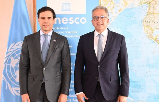 Roberto &Aacute;ngel Salcedo sostiene encuentro estrat&eacute;gico con el director general de la Unesco