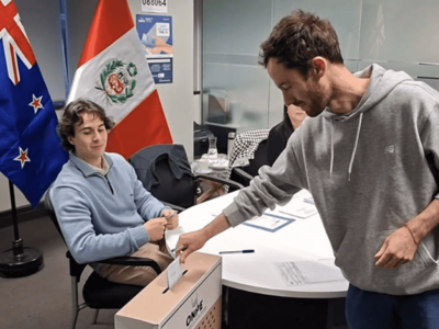 Votación de elecciones presidenciales de Perú inicia en el e