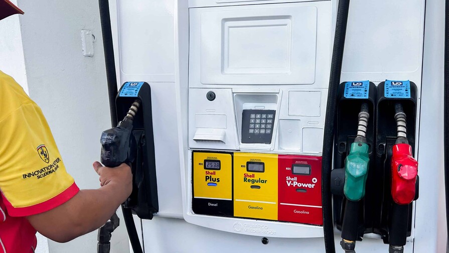 El sello del Indocal que garantiza que las "bombas" venden el combustible pagado El sello del Indocal que garantiza que las "bombas" venden el combustible pagado