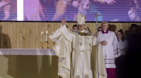 De Madrid al cielo: el papa emociona a una juventud entregada