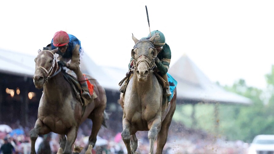 Tras el Derby de Kentucky, Golden Tempo triunfa también en Belmont Stakes Tras el Derby de Kentucky, Golden Tempo triunfa también en Belmont Stakes