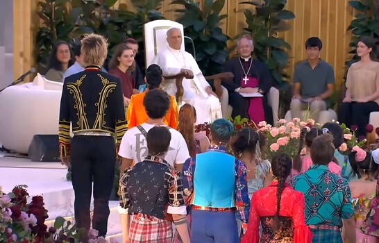 El musical de Antonio Banderas que ha dividido a los seguidores del papa Le&oacute;n XIV