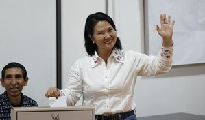 Con el 85 % de las actas contabilizadas, Fujimori mantiene la delantera sobre S&aacute;nchez en Per&uacute;