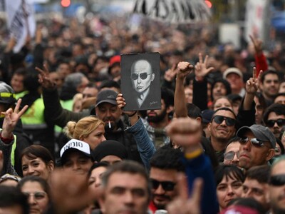 Emotiva despedida al Indio Solari reúne a miles de seguidores