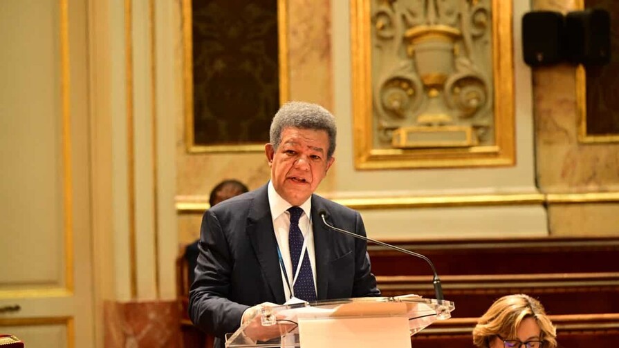 Leonel Fernández llama a convertir a Iberoamérica en protagonista del nuevo orden mundial Leonel Fernández llama a convertir a Iberoamérica en protagonista del nuevo orden mundial