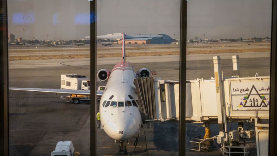 Se reanudan los vuelos en el aeropuerto internacional de Teherán Se reanudan los vuelos en el aeropuerto internacional de Teherán