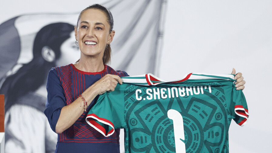 Sheinbaum garantiza una inauguraci&oacute;n del Mundial en paz pese a violentas protestas de maestros
