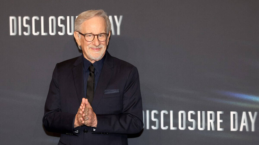 Steven Spielberg vuelve a los extraterrestres en El d&iacute;a de la revelaci&oacute;n
