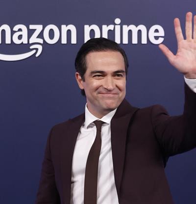 El actor mexicano Alfonso Herrera dar&aacute; voz a El gato con sombrero en Latinoam&eacute;rica