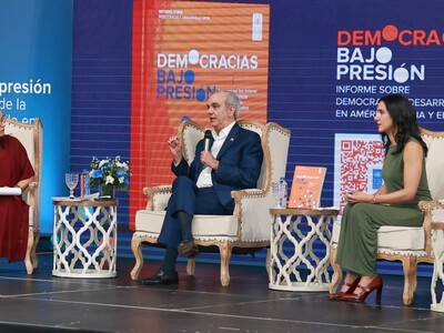 América Latina y el Caribe sigue siendo la región más democr